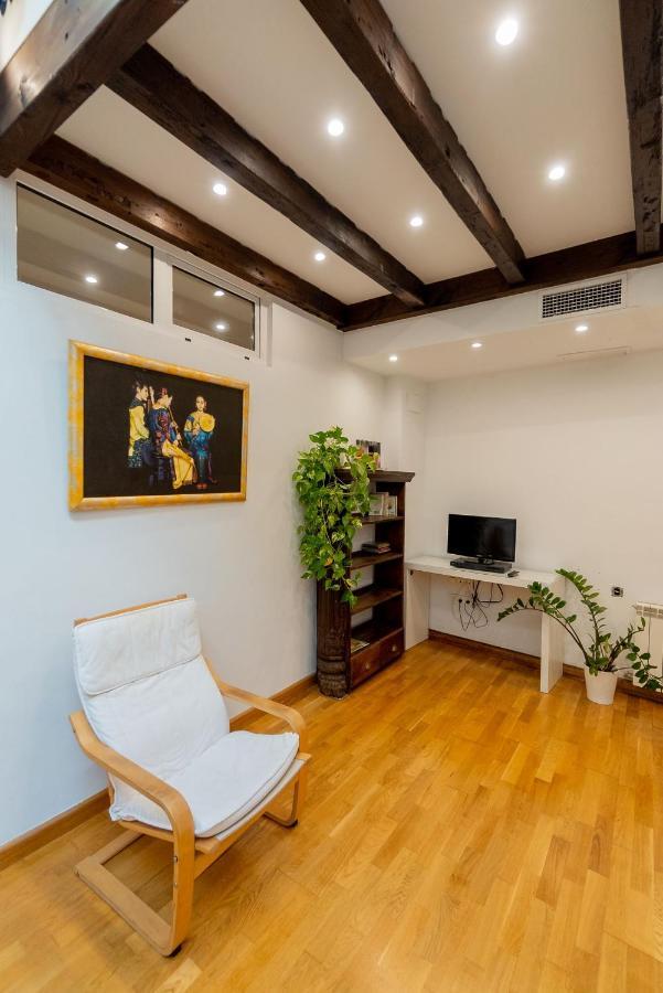 Suay Apartments Seville Exterior photo